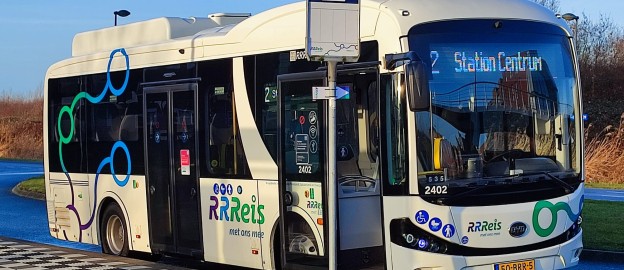 Bus bij halte 4.jpeg