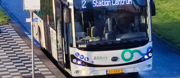 Bus bij halte 6.jpeg