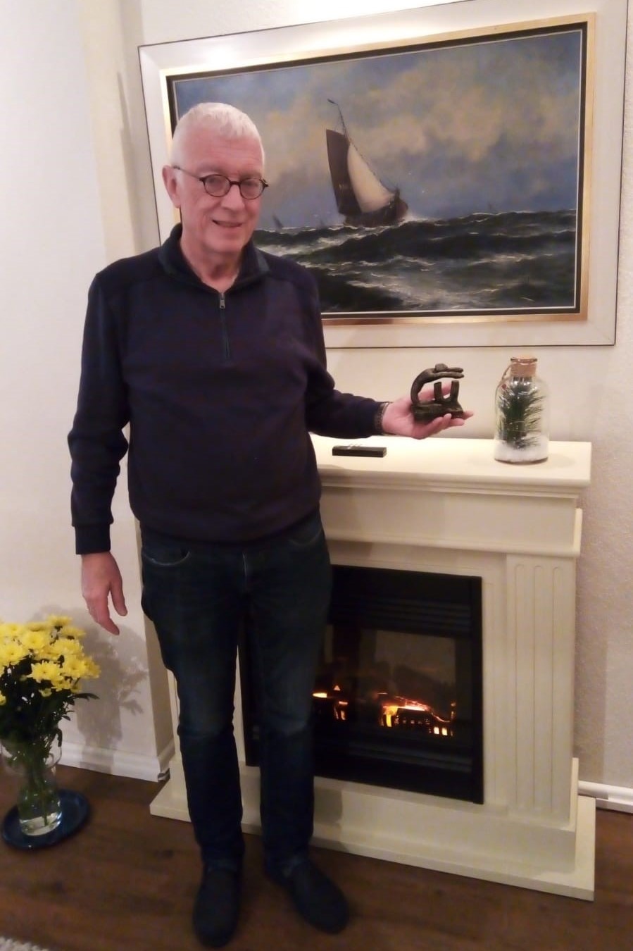 Vizier_2020-4_Wim met CU beeldje_899x1350.jpg