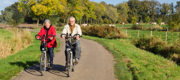 Senioren op de fiets.jpg